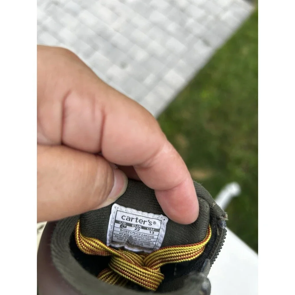 Carters color olive cm